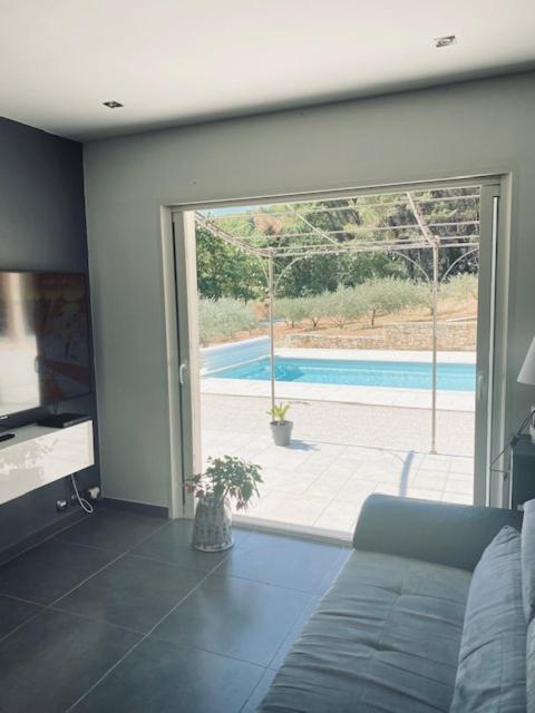 Jolie Maison De 110 M 2, Pour 6 Personnes, Au Calme, Avec Piscine Les Cordiers Exterior photo