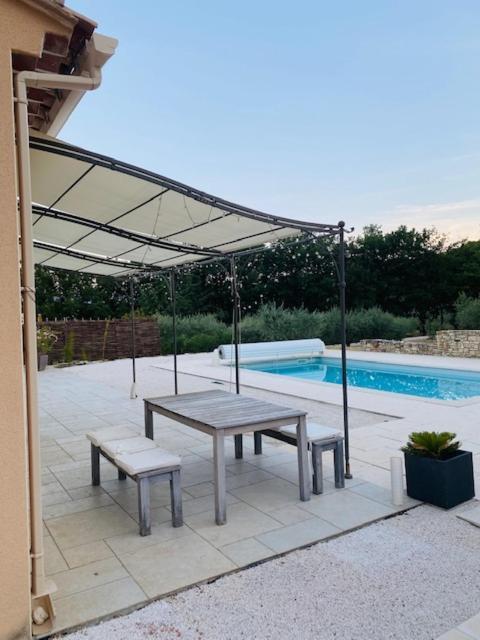 Jolie Maison De 110 M 2, Pour 6 Personnes, Au Calme, Avec Piscine Les Cordiers Exterior photo