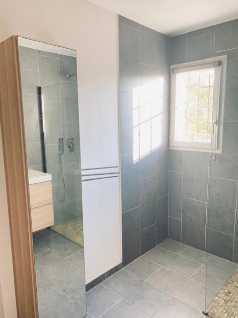 Jolie Maison De 110 M 2, Pour 6 Personnes, Au Calme, Avec Piscine Les Cordiers Exterior photo